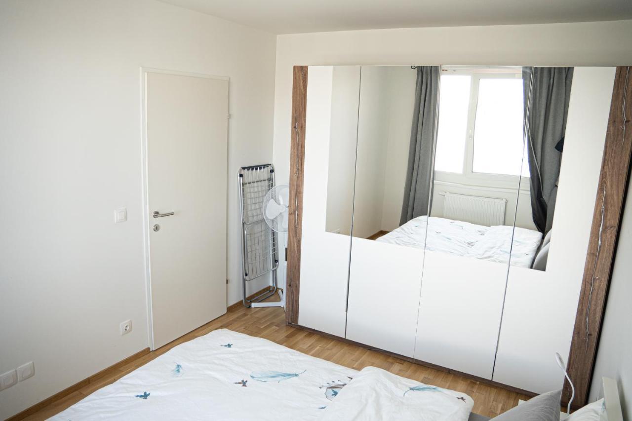 Bright & Modern - Balcony - Apartman Bécs Kültér fotó