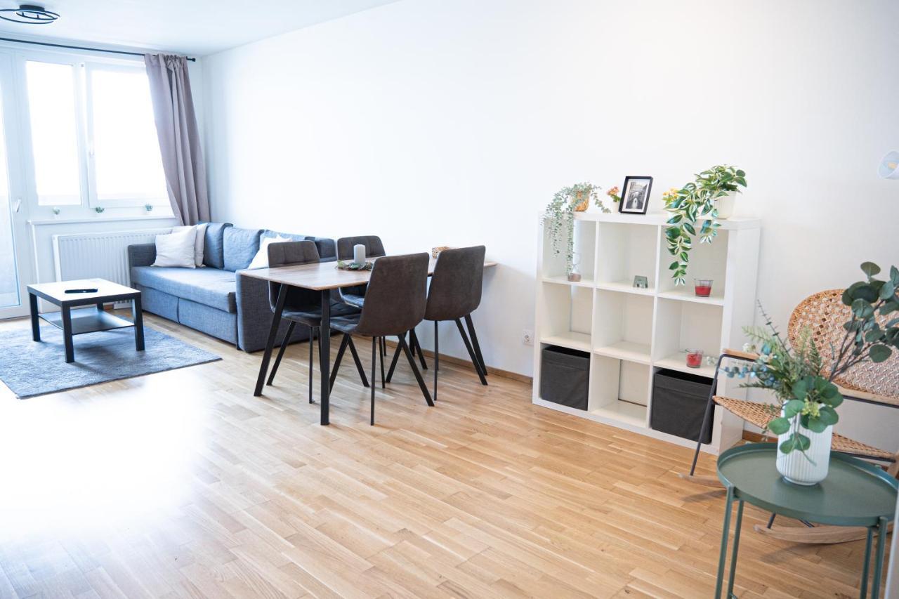 Bright & Modern - Balcony - Apartman Bécs Kültér fotó